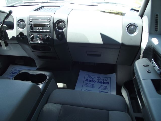 Ford F150 ESi Pickup Truck