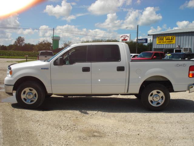 Ford F150 2WD Regular CAB Pickup