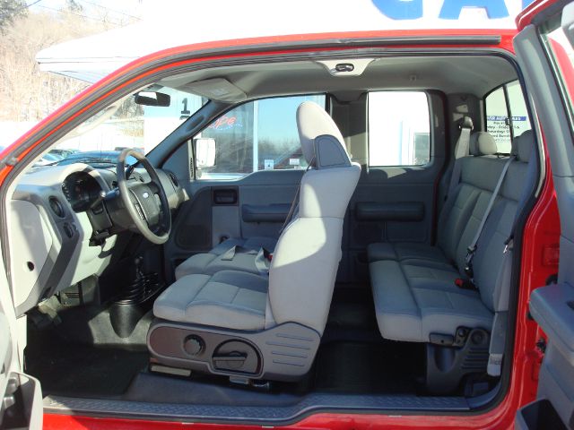 Ford F150 XLT Supercrew Short Bed 2WD Pickup Truck