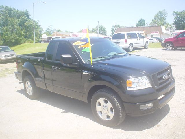 Ford F150 Maroon EX Pickup Truck