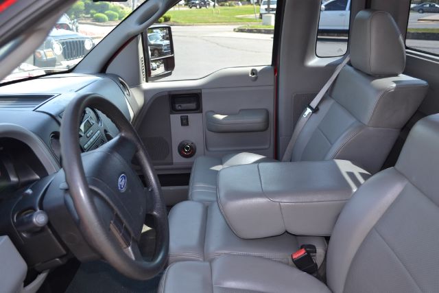 Ford F150 2005 photo 2