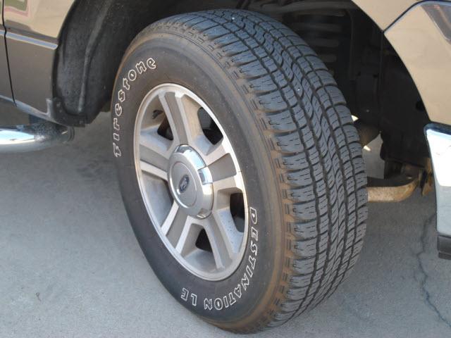 Ford F150 2005 photo 2