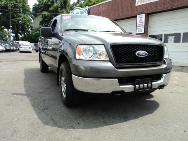 Ford F150 2005 photo 2