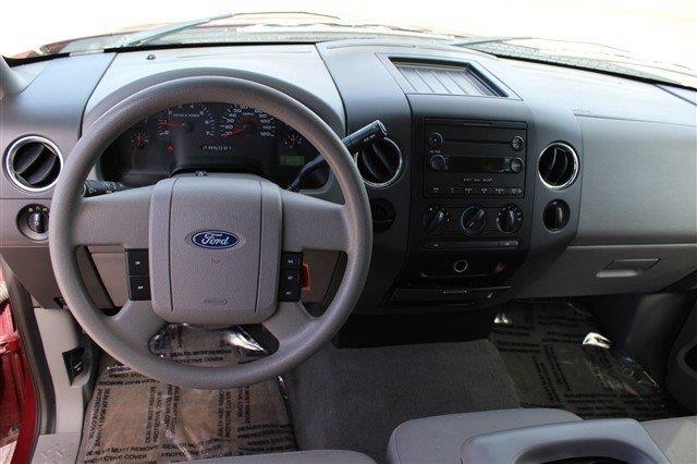 Ford F150 2006 photo 2