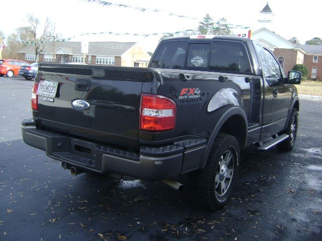 Ford F150 Club Cab SXT Pickup Truck