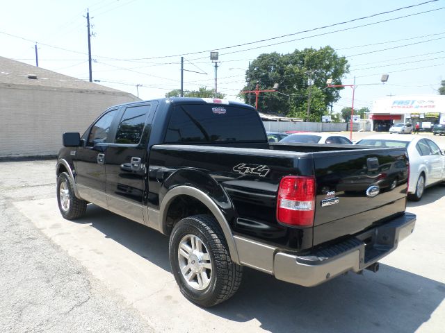 Ford F150 XLT Supercrew Short Bed 2WD Pickup Truck