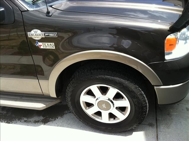 Ford F150 2006 photo 2