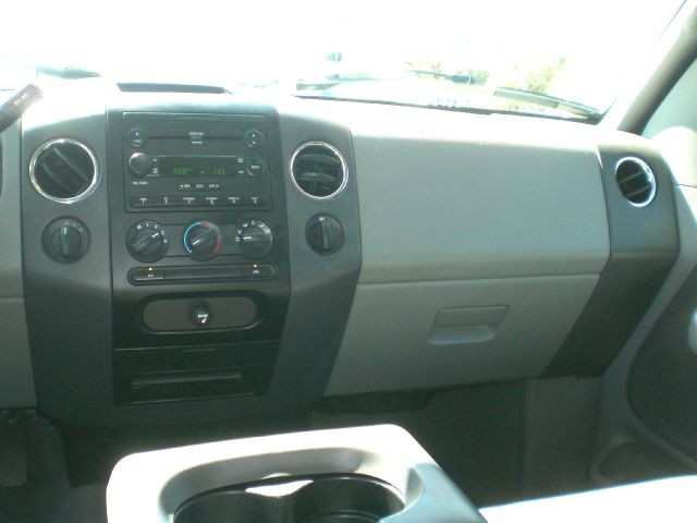 Ford F150 MINT COND Crew Cab Pickup