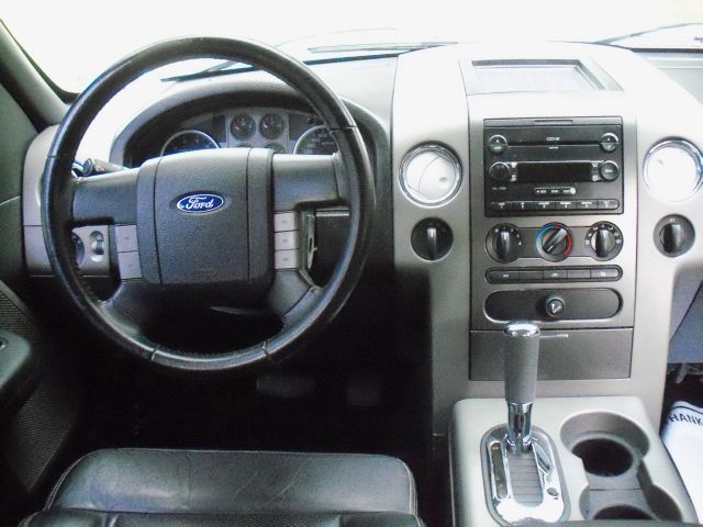 Ford F150 2006 photo 2