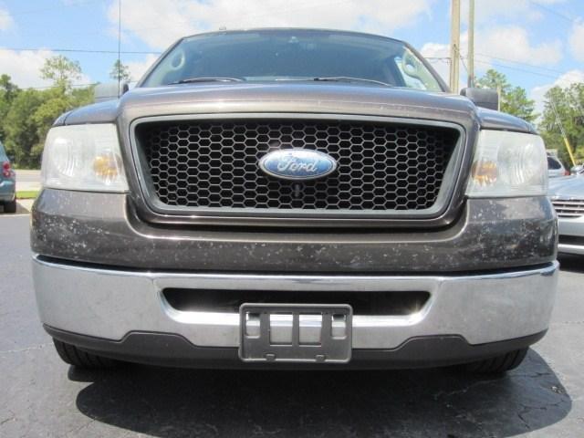 Ford F150 2006 photo 2
