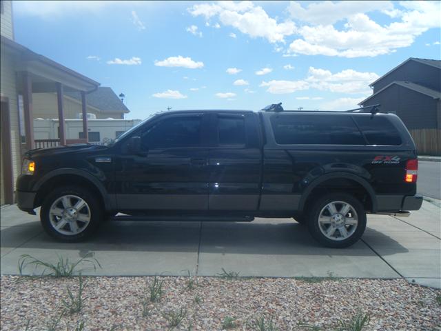 Ford F150 EXT CAB 4WD 143.5wb Crew Cab Pickup