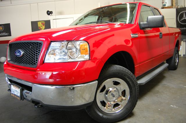Ford F150 XL 2WD Reg Cab Pickup Truck