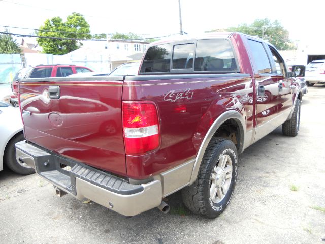 Ford F150 XLT Supercrew Short Bed 2WD Pickup Truck