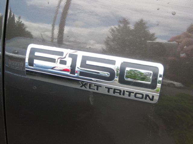 Ford F150 Base With Moonroof, Touring And Bluetooth Pkg Pickup Truck