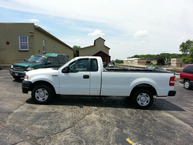 Ford F150 SLT Extra Cab Pickup Truck