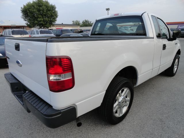 Ford F150 SLT Extra Cab Pickup Truck