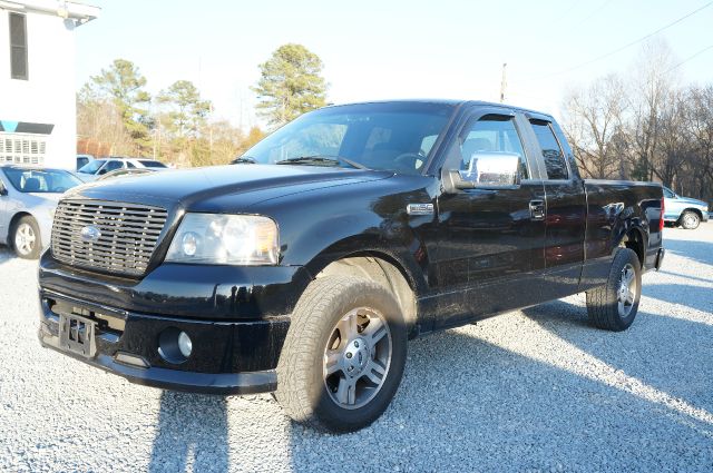 Ford F150 LX V6 Coupe Extended Cab Pickup
