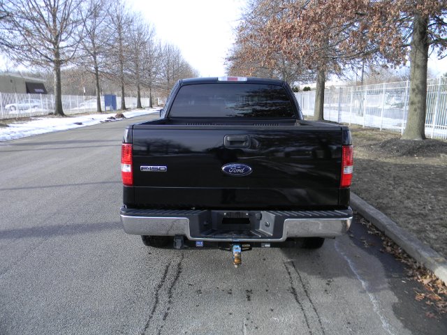 Ford F150 XLT Supercab Pickup Truck