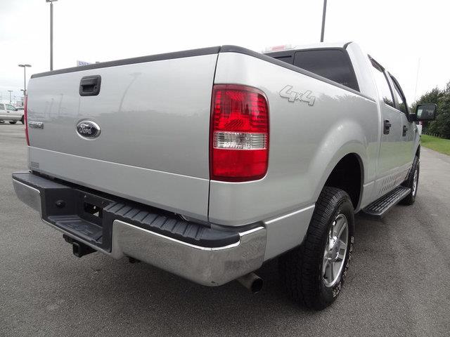 Ford F150 SLT 1 Ton Dually 4dr 35 Pickup Truck