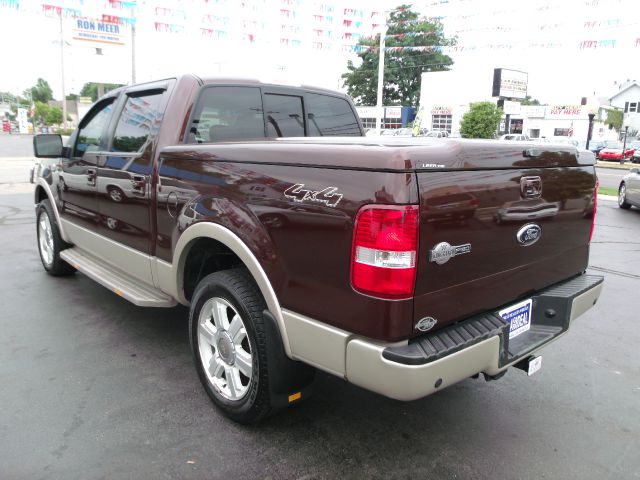 Ford F150 LT Z-71 Crew Cab 4x4 Pickup Truck