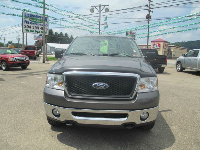 Ford F150 3dr Ext Cab 157.5 WB 4WD SLE Pickup Truck