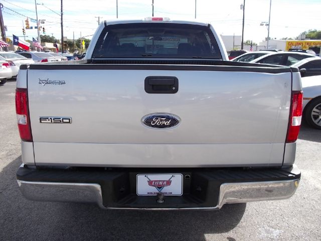 Ford F150 SLT 1 Ton Dually 4dr 35 Pickup Truck