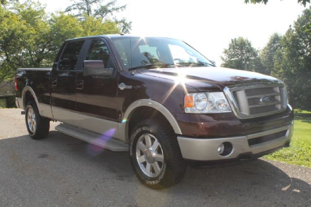 Ford F150 LT25 Pickup Truck
