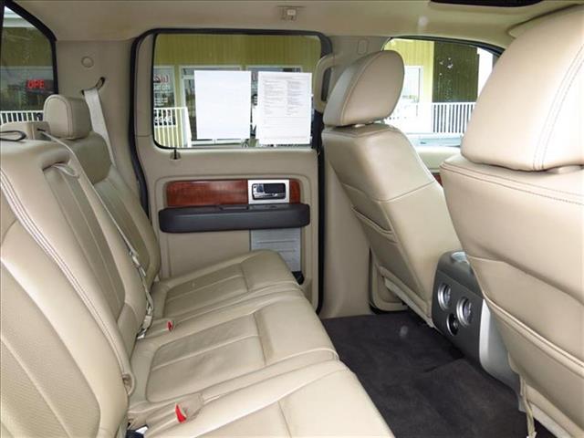 Ford F150 4DR Sedan W/roof Pickup Truck