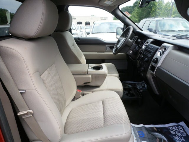 Ford F150 2010 photo 2