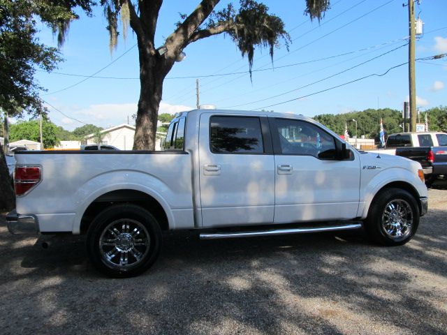 Ford F150 Reg Cab 119.0 WB 4WD LS Pickup Truck