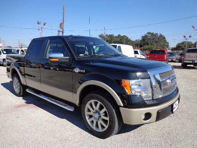 Ford F150 2010 photo 2
