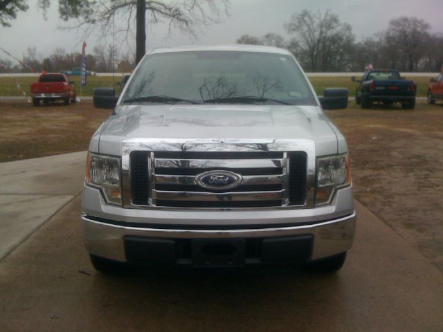 Ford F150 2010 photo 2