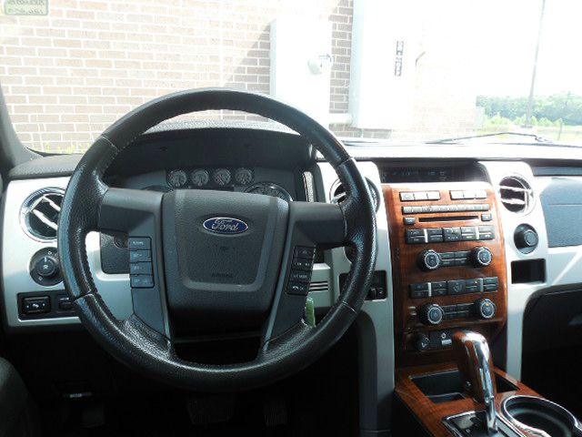 Ford F150 2010 photo 3