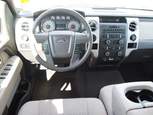 Ford F150 2010 photo 3