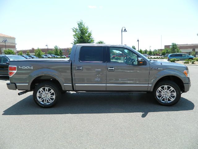 Ford F150 2010 photo 2