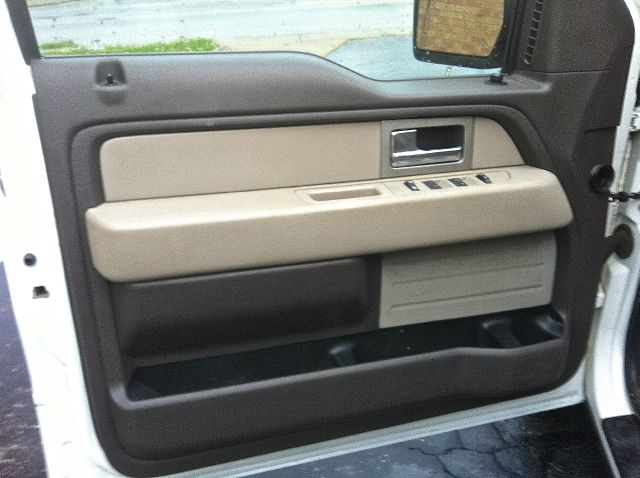 Ford F150 2010 photo 1