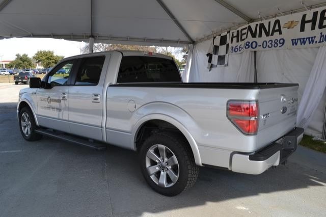 Ford F150 2010 photo 2