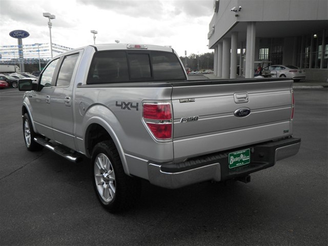 Ford F150 2010 photo 4