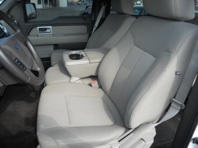 Ford F150 ESi Pickup Truck