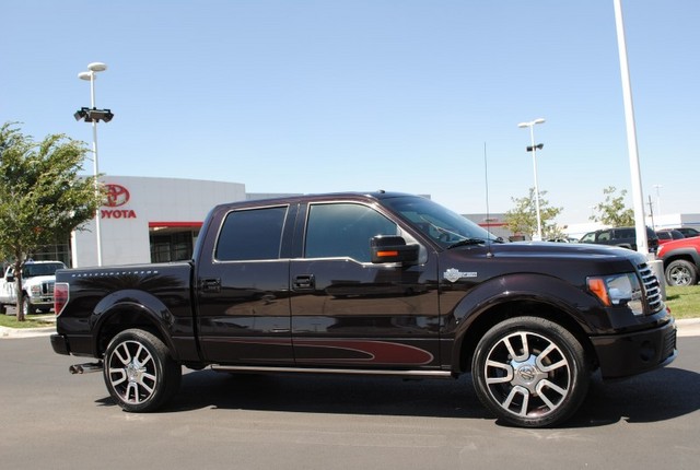 Ford F150 2010 photo 2