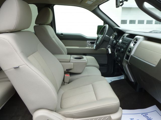 Ford F150 2010 photo 1