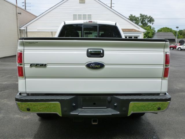 Ford F150 2010 photo 24