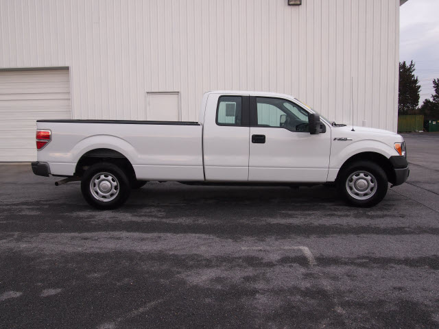 Ford F150 Ext Cab 143.5 Unspecified