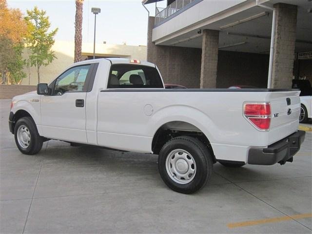 Ford F150 2010 photo 1