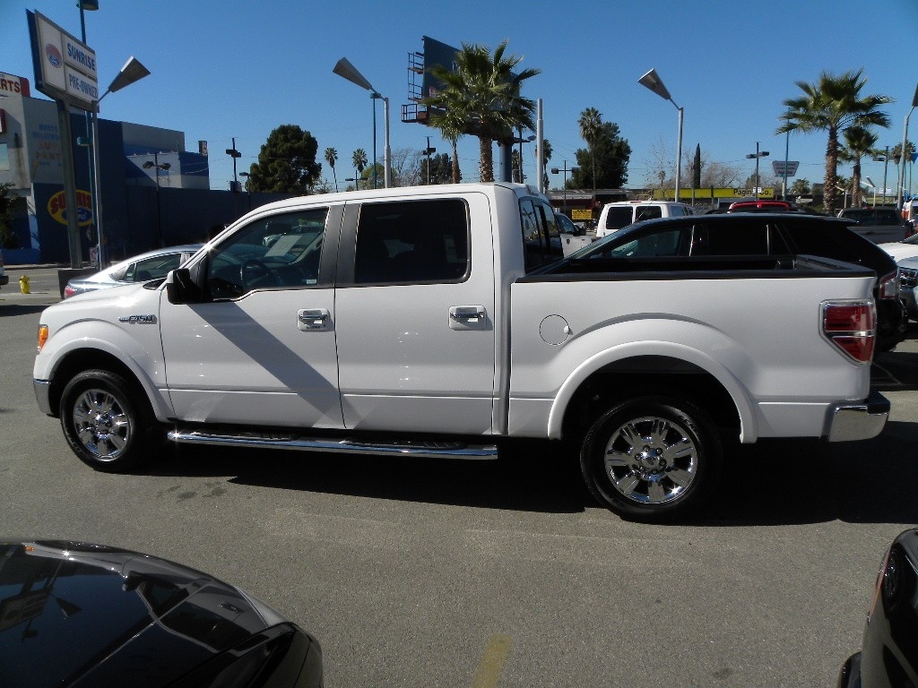 Ford F150 2010 photo 2