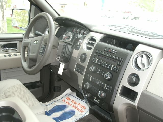 Ford F150 2010 photo 13
