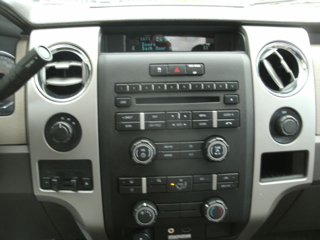 Ford F150 2010 photo 9