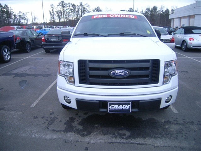 Ford F150 2010 photo 1