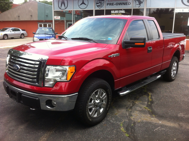Ford F150 LX V6 Coupe Pickup Truck