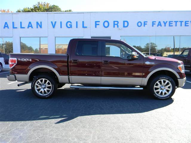 Ford F150 2010 photo 2